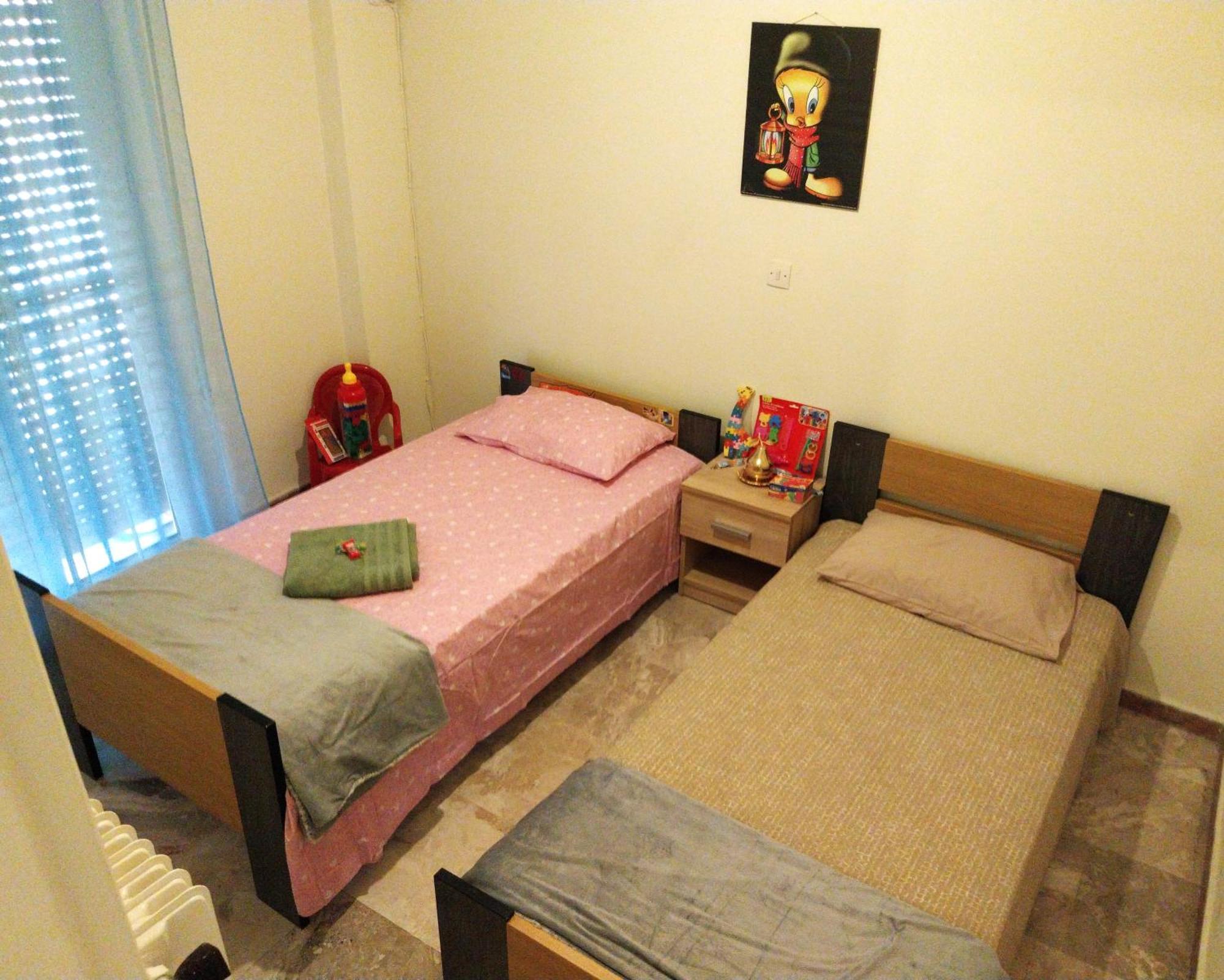 Cozy & Bright Home 50M From Subway -Agios Antonios เอเธนส์ ภายนอก รูปภาพ